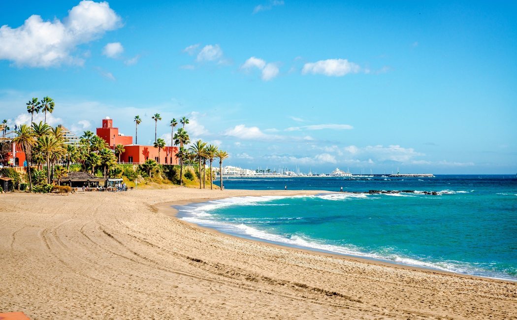Cinco playas españolas en las que puedes disfrutar del sol en invierno