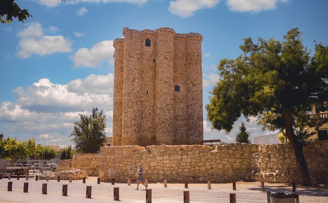 Historia, curiosidades y qué ver en el Castillo de Villarejo de Salvanés, sede del primer museo de los Tercios Españoles