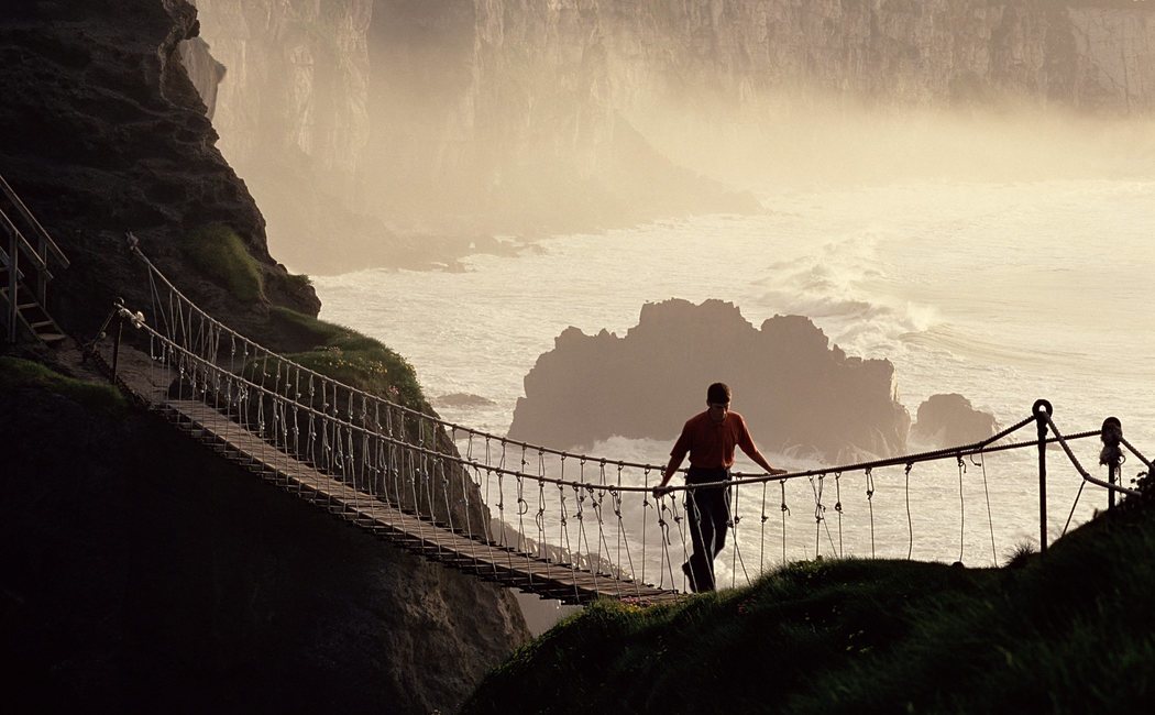 La ruta costera de la Calzada del Gigante: acantilados, leyendas y un sendero lleno de naturaleza en Irlanda del Norte