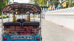 Cómo moverse en Phuket de la manera más barata: taxis, tuks tuks y Grab
