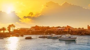 Qué ver y cómo llegar a la Isla de Tabarca, un paraíso mediterráneo en la Costa Blanca