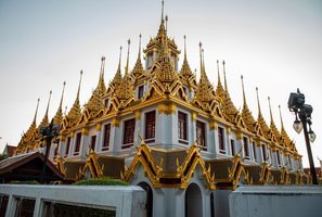 El templo de Wat Rajanaddaram Worawihan en Bangkok