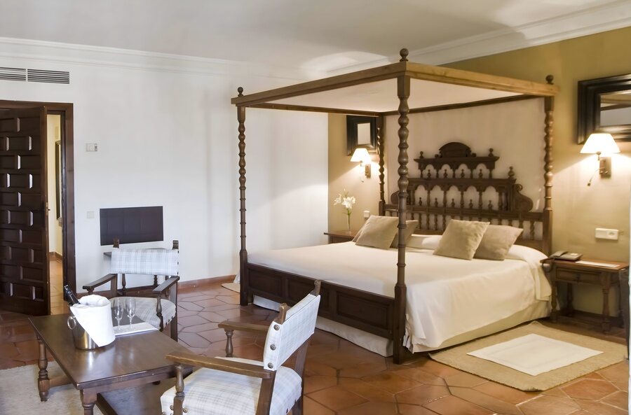 Habitación deluxe del Parador de Sigüenza